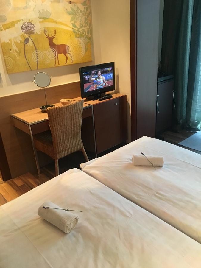 Hotel Bartos Frenštát pod Radhoštěm Extérieur photo