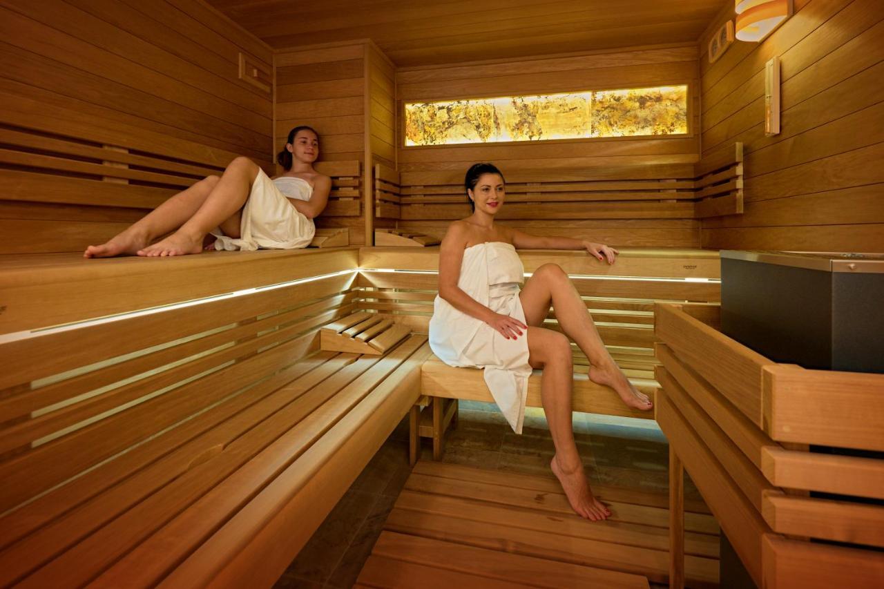 Hotel Bartos Frenštát pod Radhoštěm Extérieur photo
